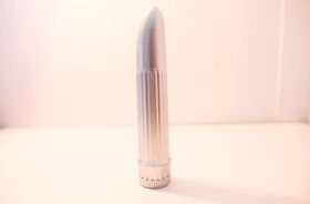 bullet-titresimli-gumus-vibrator